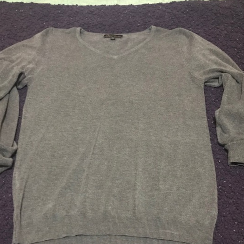 Comfortable, BACIANO V Neck Gray Sweater
